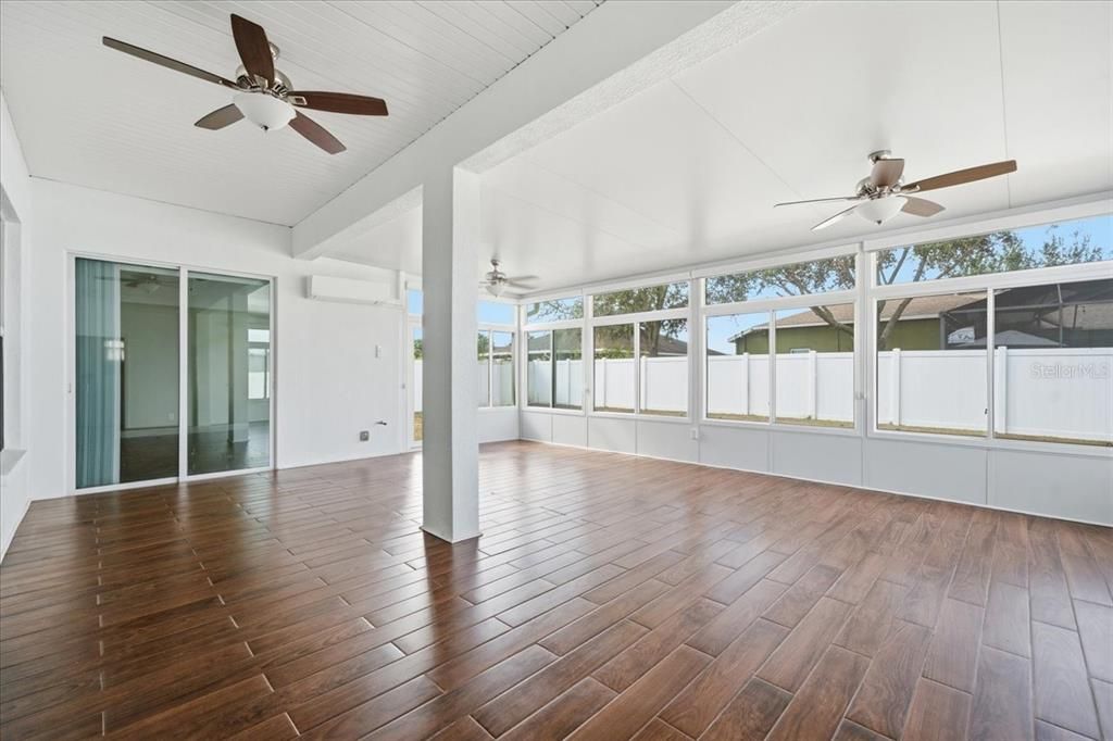 En Venta: $455,000 (3 camas, 2 baños, 2182 Pies cuadrados)