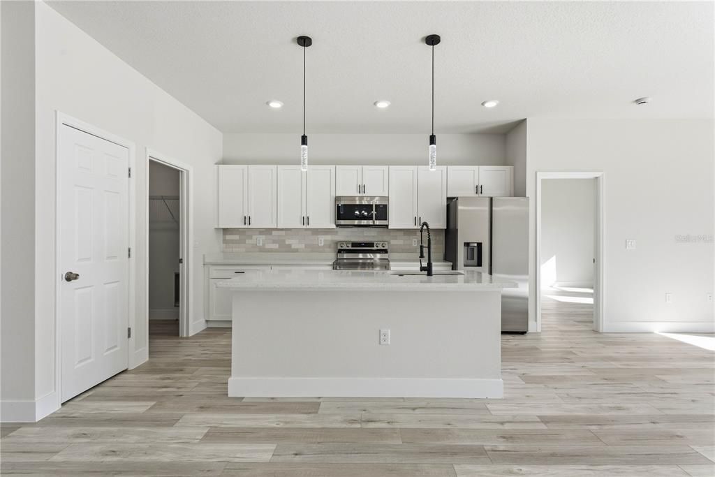 For Sale: $299,000 (4 beds, 2 baths, 1765 Square Feet)