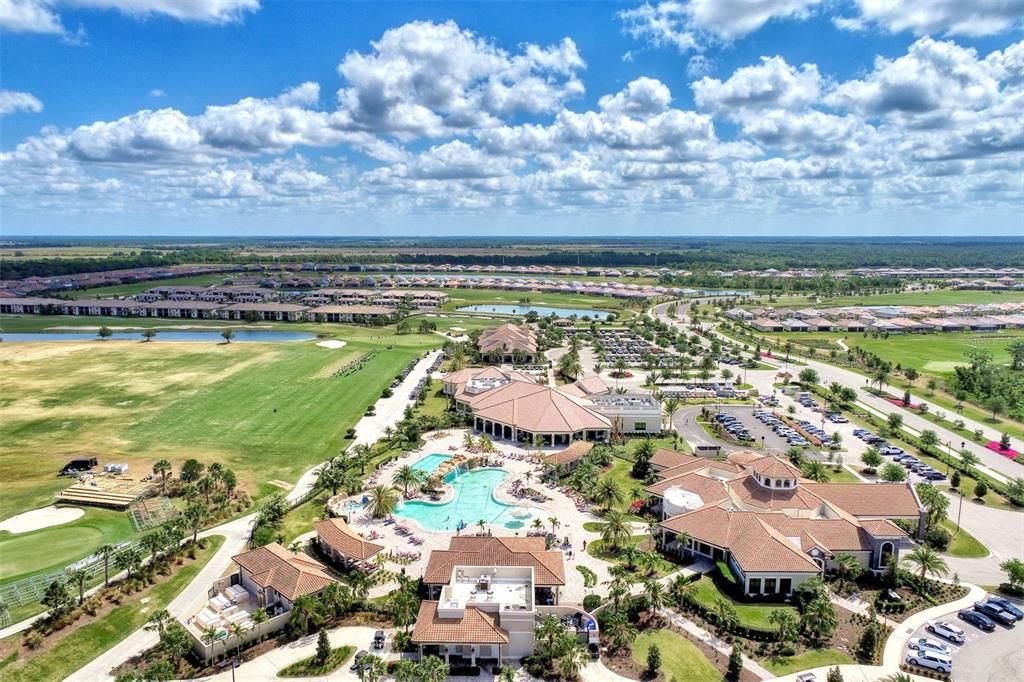 For Sale: $275,000 (2 beds, 2 baths, 1142 Square Feet)