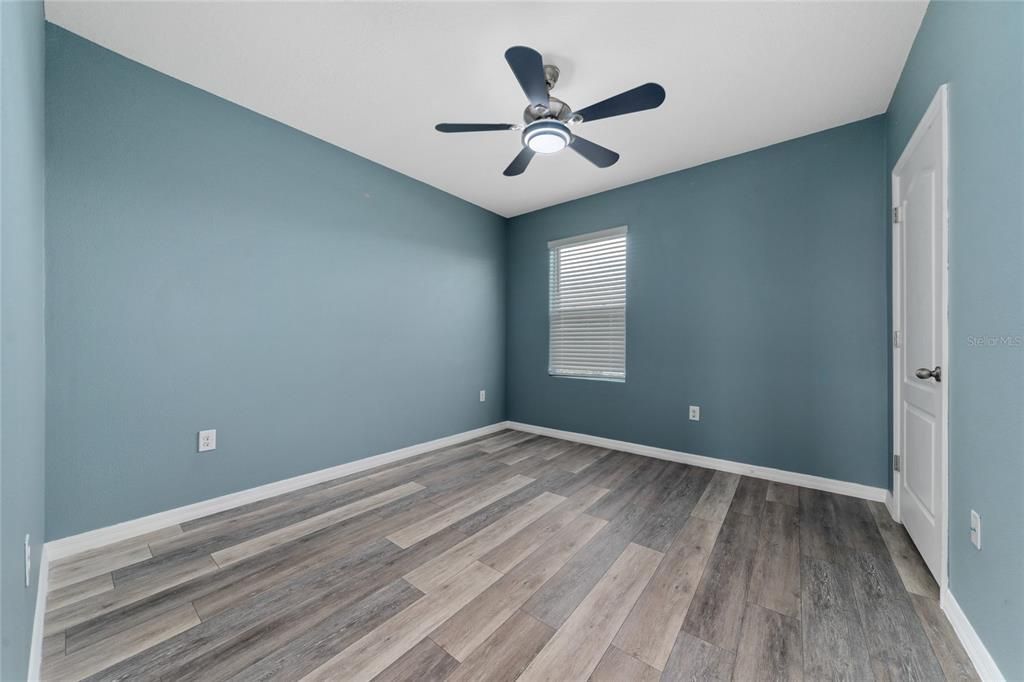 出租: $3,100 (5 贝兹, 3 浴室, 2674 平方英尺)