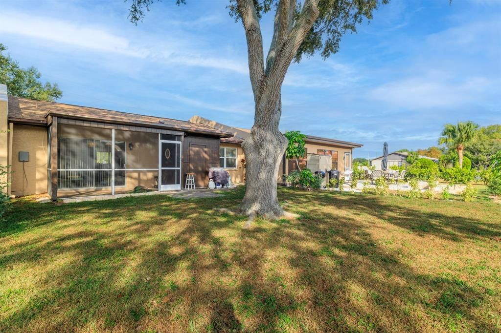 待售: $249,000 (2 贝兹, 2 浴室, 1080 平方英尺)