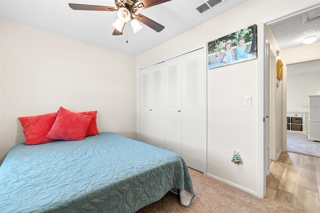 待售: $249,000 (2 贝兹, 2 浴室, 1080 平方英尺)