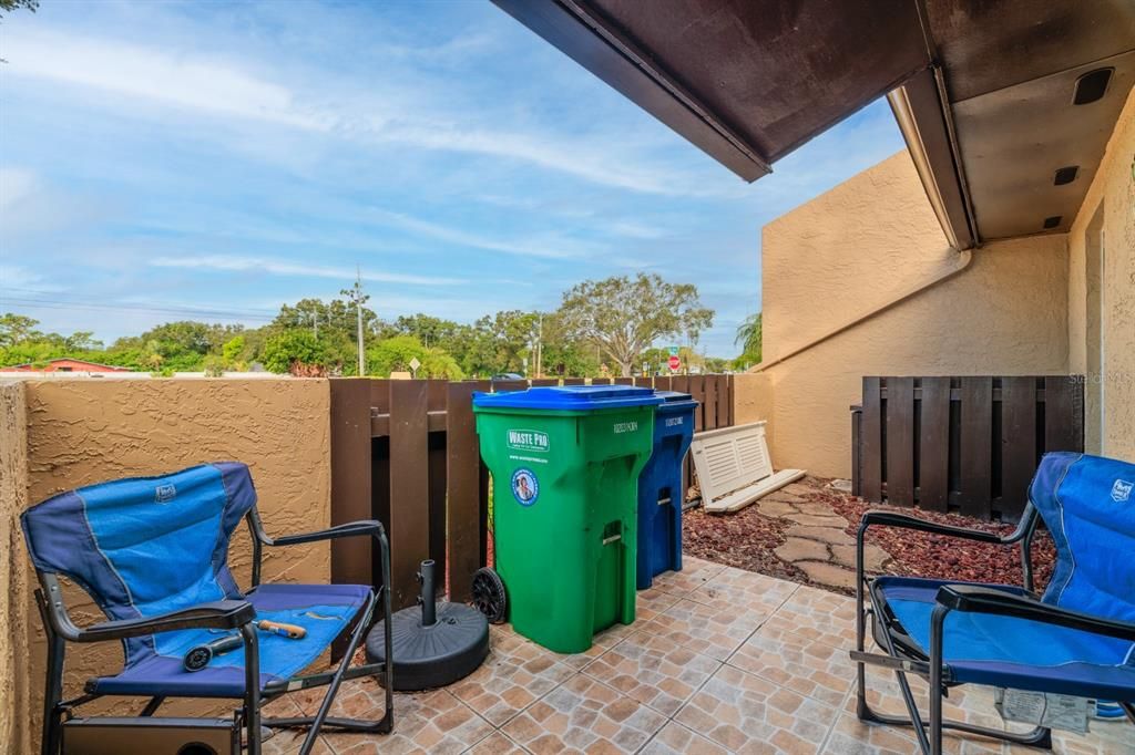 待售: $249,000 (2 贝兹, 2 浴室, 1080 平方英尺)