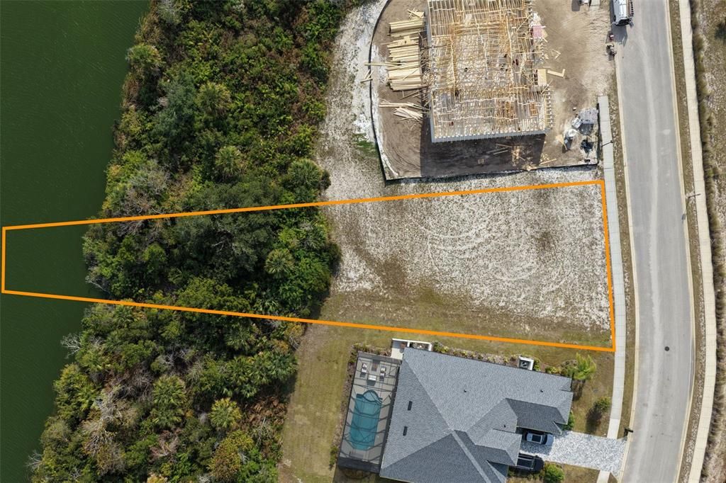 待售: $180,000 (0.45 acres)