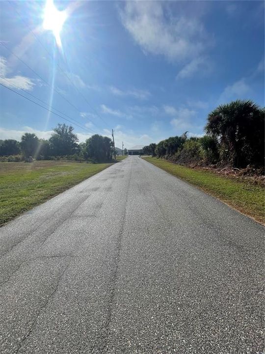 待售: $18,000 (0.24 acres)