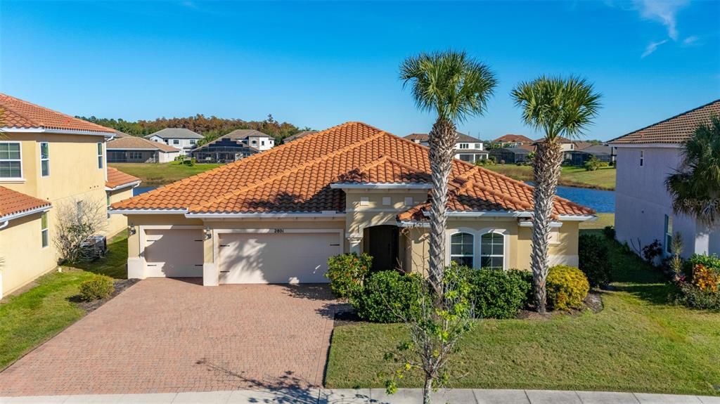 For Sale: $545,000 (4 beds, 3 baths, 2931 Square Feet)