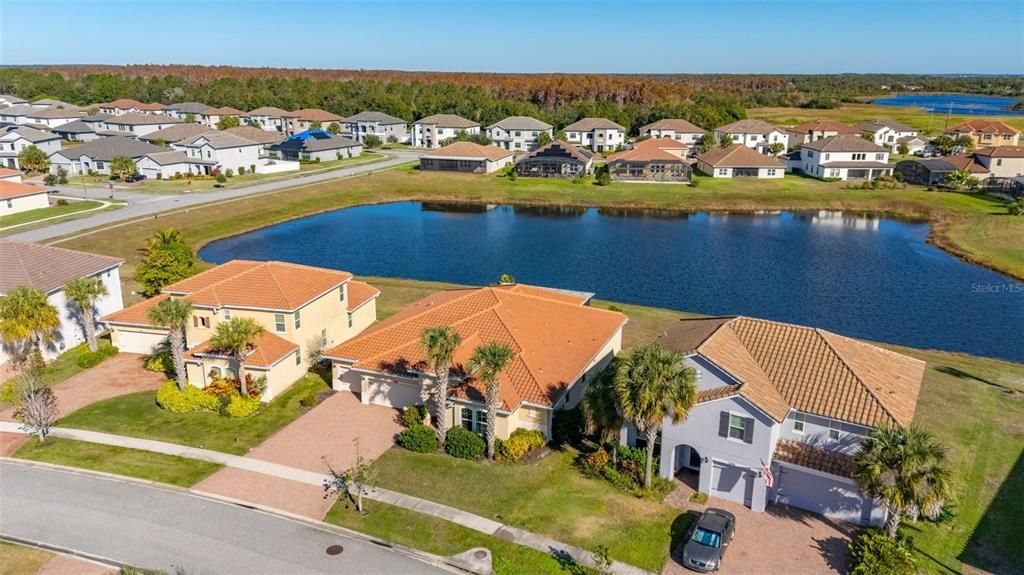 For Sale: $545,000 (4 beds, 3 baths, 2931 Square Feet)