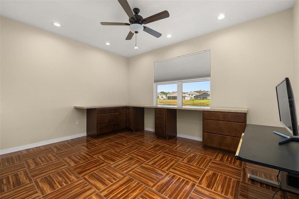 For Sale: $545,000 (4 beds, 3 baths, 2931 Square Feet)