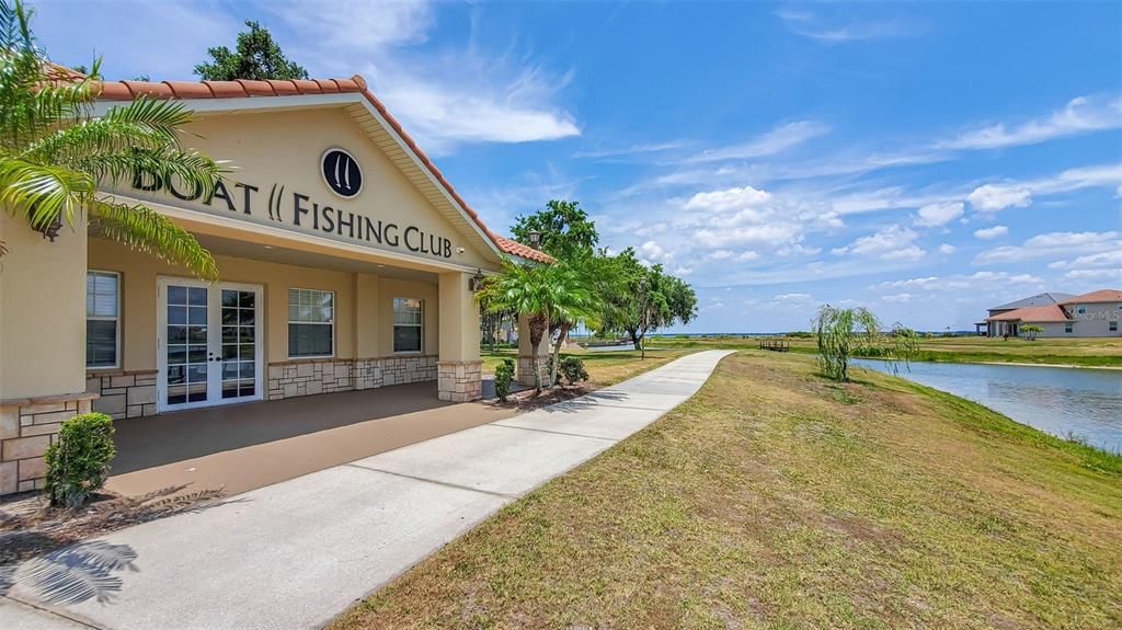 For Sale: $545,000 (4 beds, 3 baths, 2931 Square Feet)