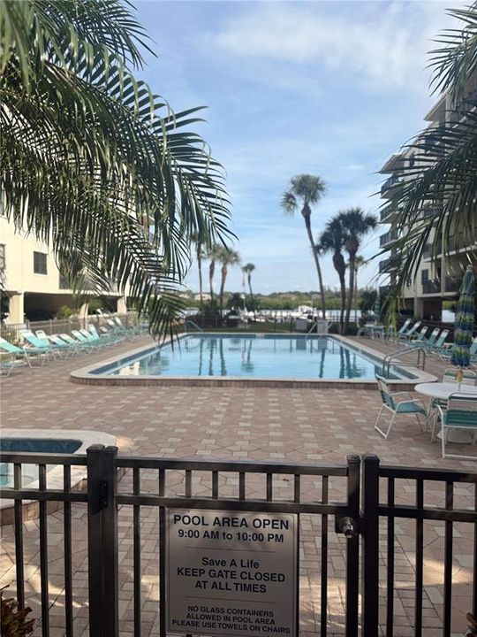 待售: $510,000 (2 贝兹, 2 浴室, 1320 平方英尺)