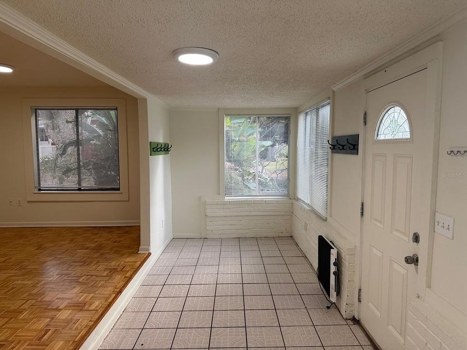 В аренду: $1,795 (2 спален, 1 ванн, 1230 Квадратных фут)