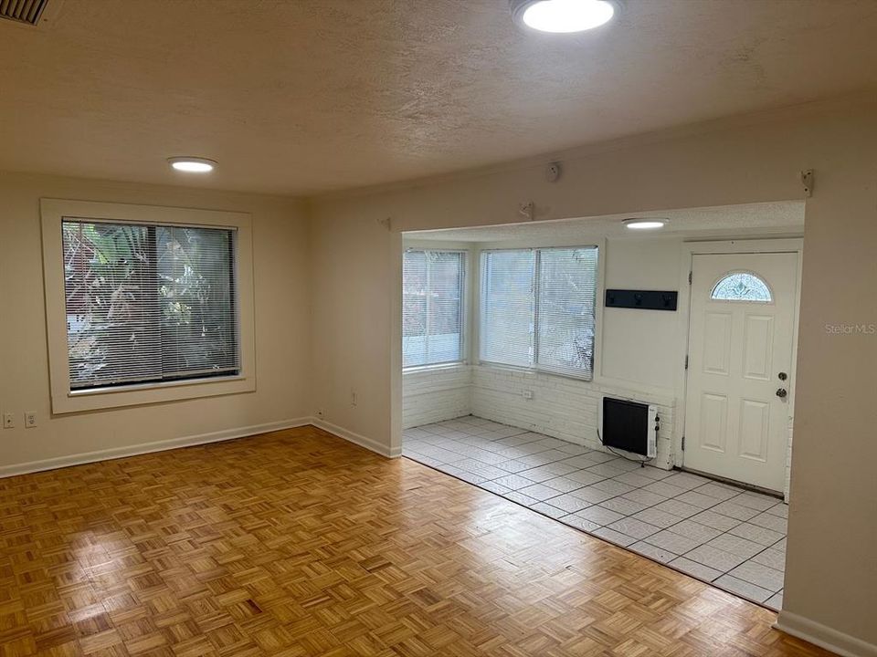 В аренду: $1,795 (2 спален, 1 ванн, 1230 Квадратных фут)