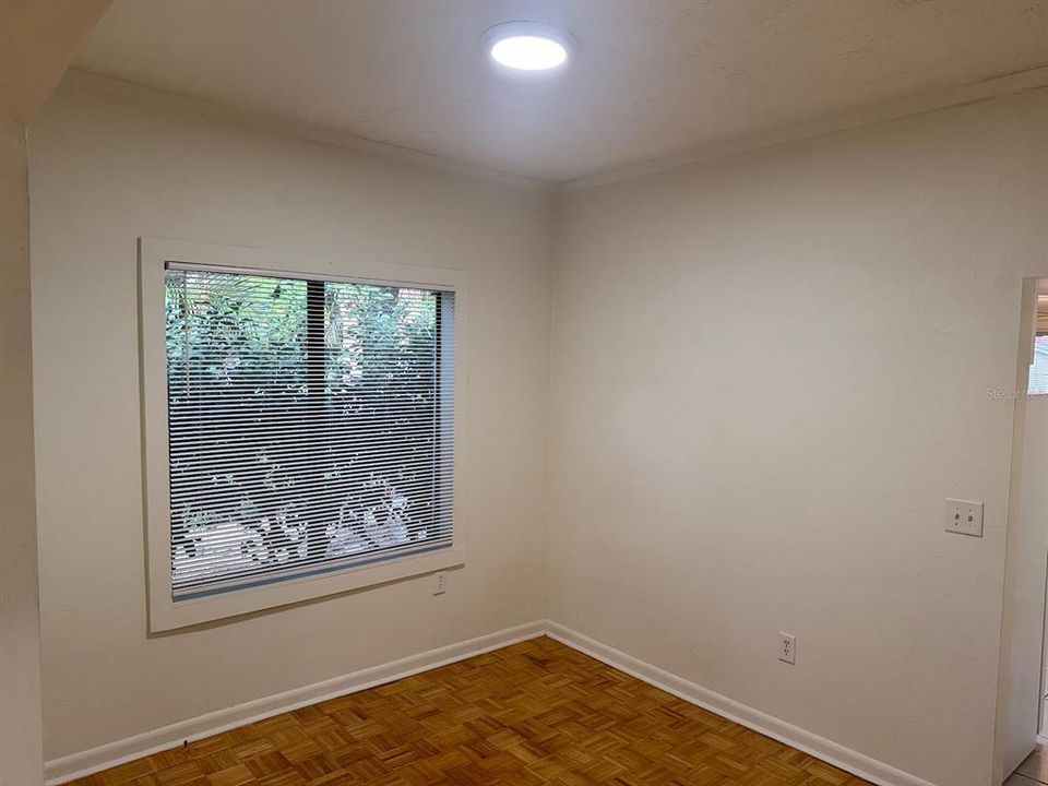 В аренду: $1,795 (2 спален, 1 ванн, 1230 Квадратных фут)