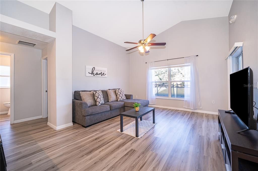 For Rent: $2,900 (4 beds, 3 baths, 1647 Square Feet)