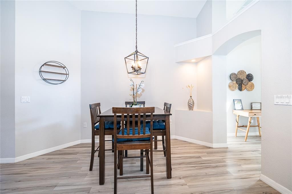 For Rent: $2,900 (4 beds, 3 baths, 1647 Square Feet)