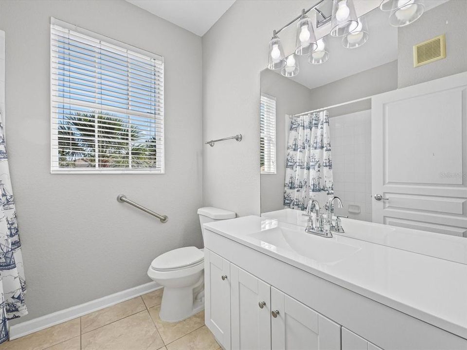 待售: $225,000 (3 贝兹, 2 浴室, 1248 平方英尺)