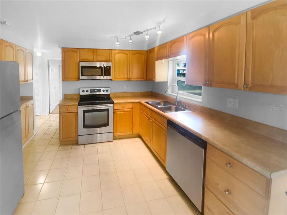 En Venta: $198,000 (2 camas, 1 baños, 1036 Pies cuadrados)