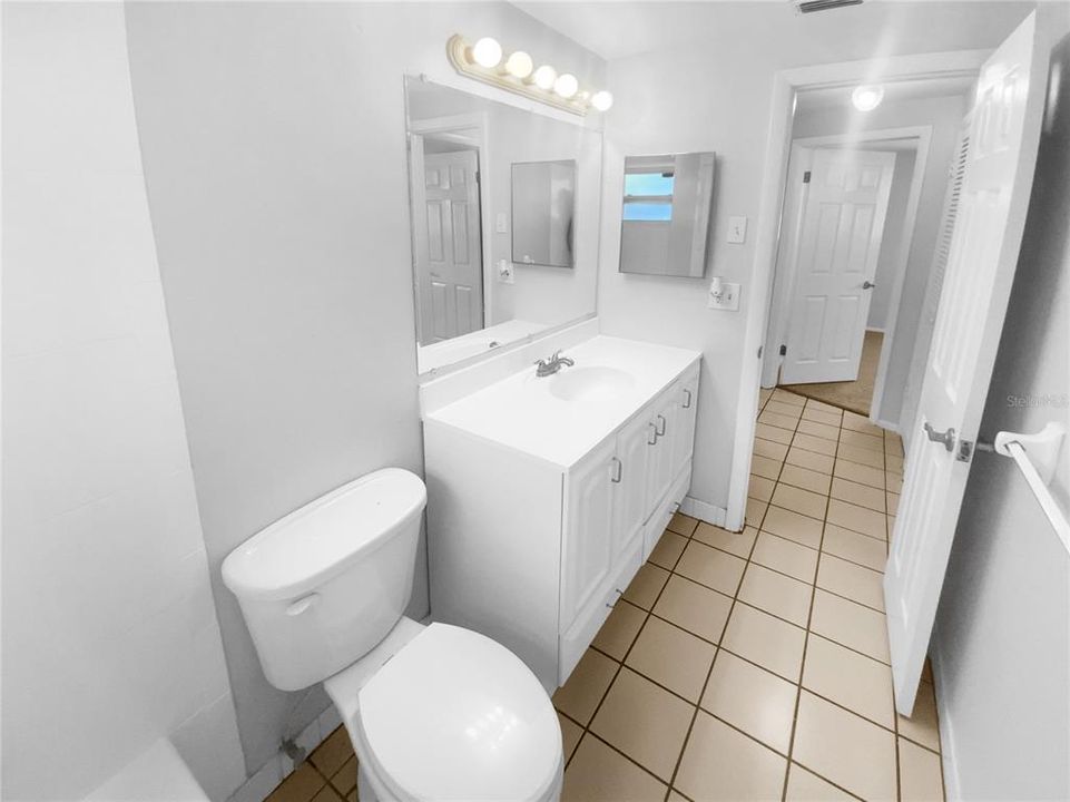 En Venta: $198,000 (2 camas, 1 baños, 1036 Pies cuadrados)