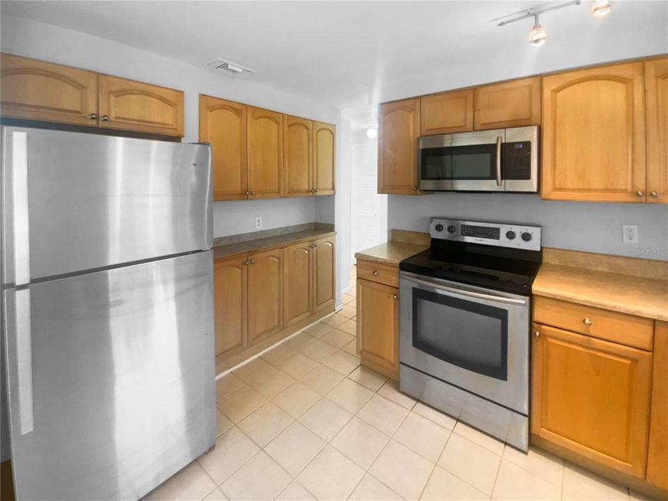 En Venta: $198,000 (2 camas, 1 baños, 1036 Pies cuadrados)