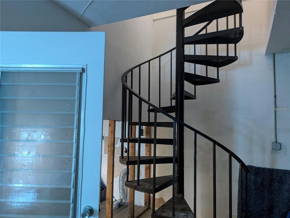 En Venta: $2,825,000 (5 camas, 3 baños, 2584 Pies cuadrados)