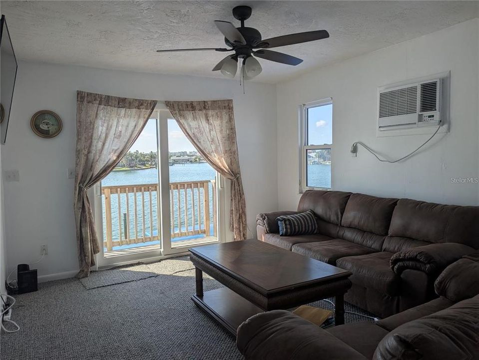 En Venta: $2,825,000 (5 camas, 3 baños, 2584 Pies cuadrados)