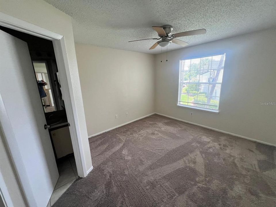 For Rent: $1,475 (2 beds, 2 baths, 864 Square Feet)