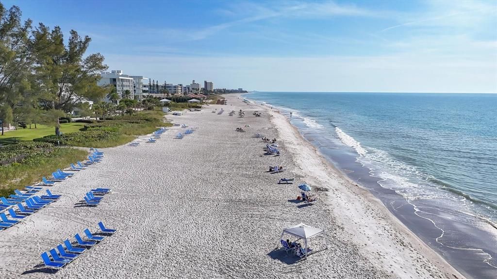 待售: $829,000 (2 贝兹, 2 浴室, 1104 平方英尺)