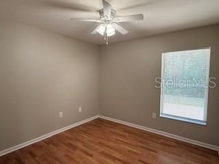 For Sale: $369,900 (4 beds, 2 baths, 1936 Square Feet)