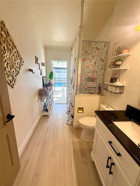 En Venta: $575,000 (4 camas, 3 baños, 2346 Pies cuadrados)