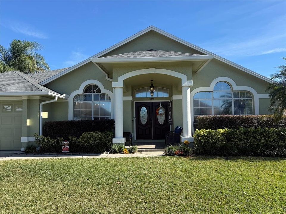 En Venta: $575,000 (4 camas, 3 baños, 2346 Pies cuadrados)