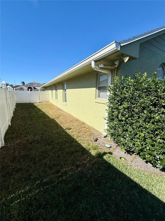 En Venta: $575,000 (4 camas, 3 baños, 2346 Pies cuadrados)