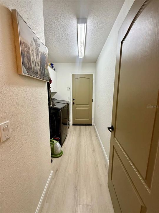 En Venta: $575,000 (4 camas, 3 baños, 2346 Pies cuadrados)