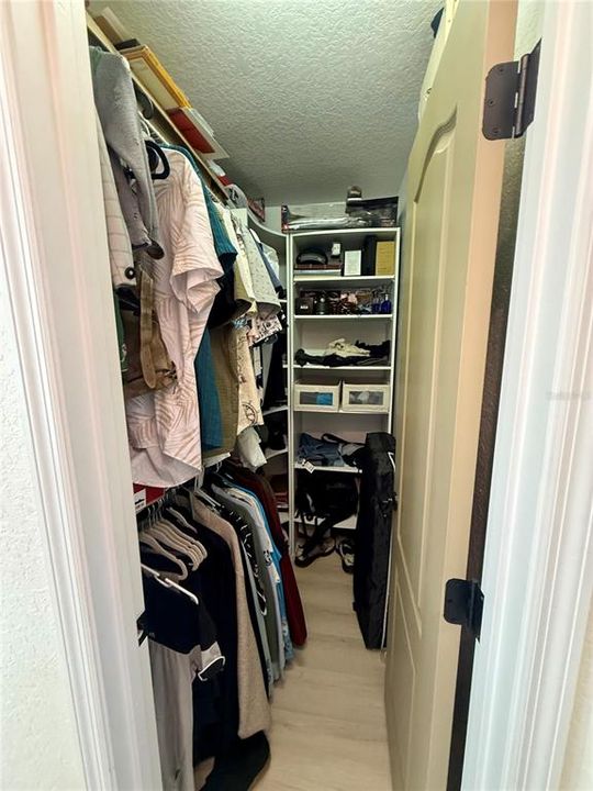 En Venta: $575,000 (4 camas, 3 baños, 2346 Pies cuadrados)