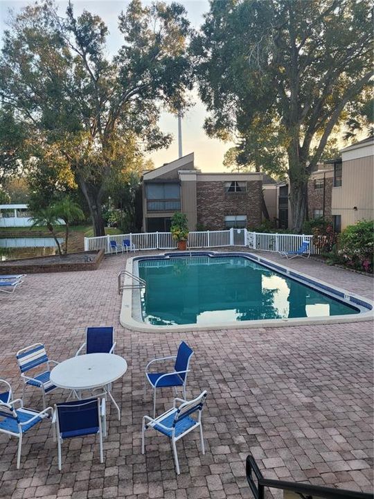 For Sale: $149,750 (1 beds, 1 baths, 745 Square Feet)