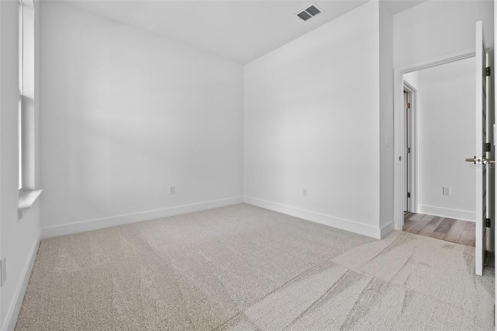 For Rent: $3,200 (4 beds, 3 baths, 2163 Square Feet)