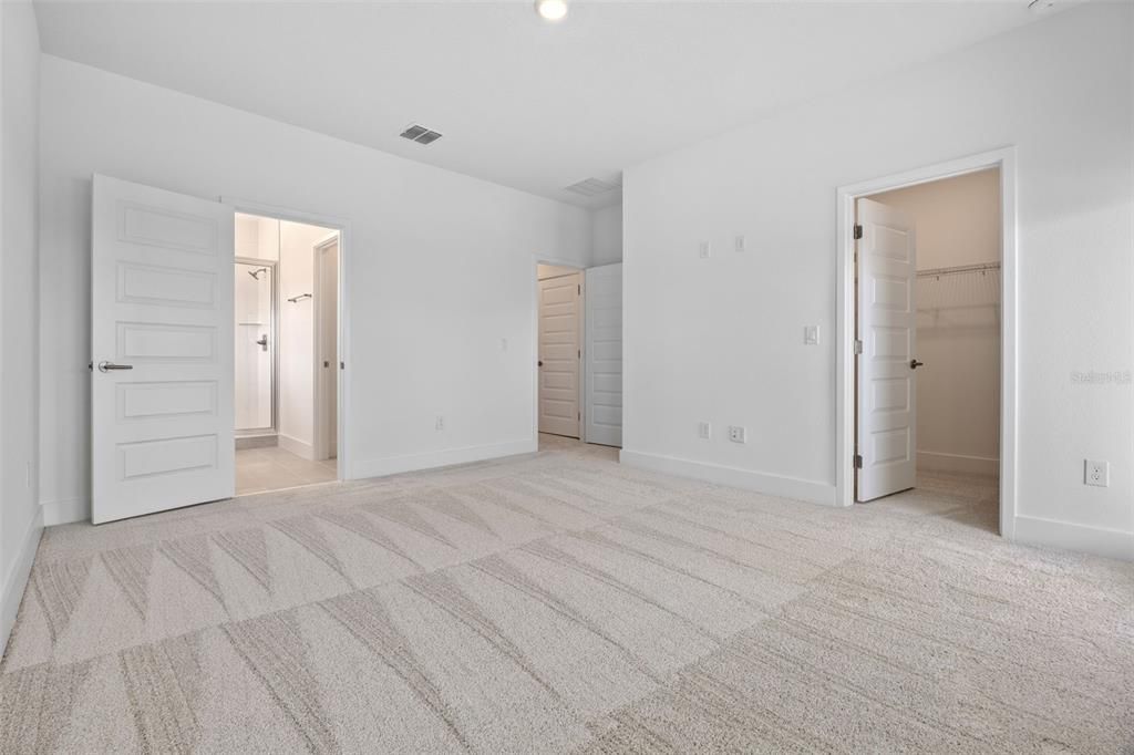 For Rent: $3,200 (4 beds, 3 baths, 2163 Square Feet)