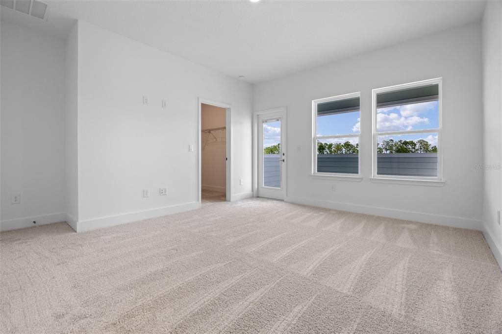 For Rent: $3,200 (4 beds, 3 baths, 2163 Square Feet)