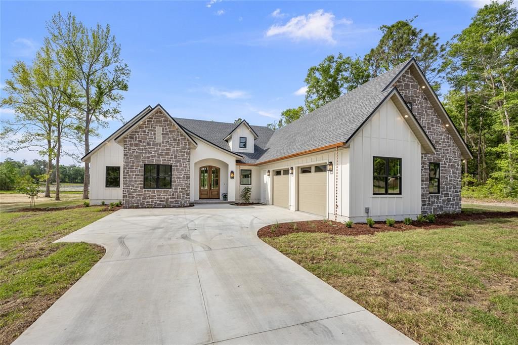 待售: $849,900 (4 贝兹, 2 浴室, 3003 平方英尺)