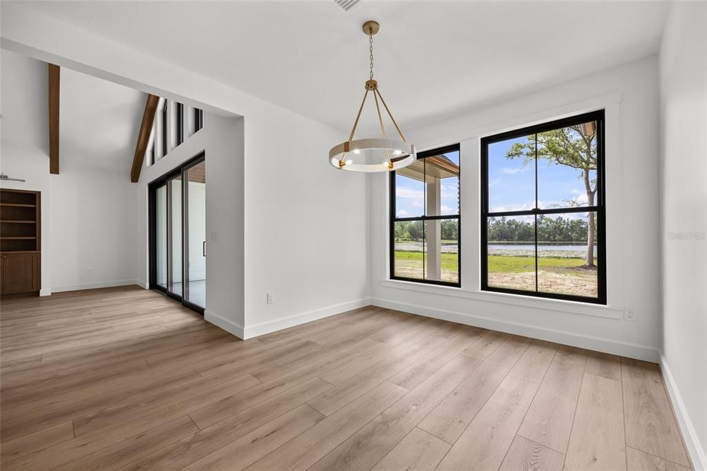 待售: $849,900 (4 贝兹, 2 浴室, 3003 平方英尺)