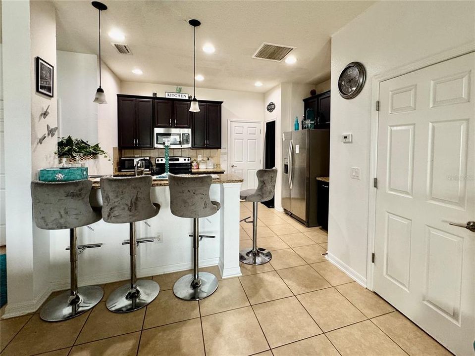 En Renta: $2,295 (3 camas, 2 baños, 1420 Pies cuadrados)