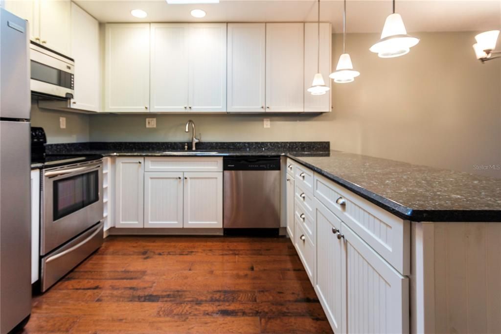 En Renta: $2,100 (3 camas, 2 baños, 1100 Pies cuadrados)