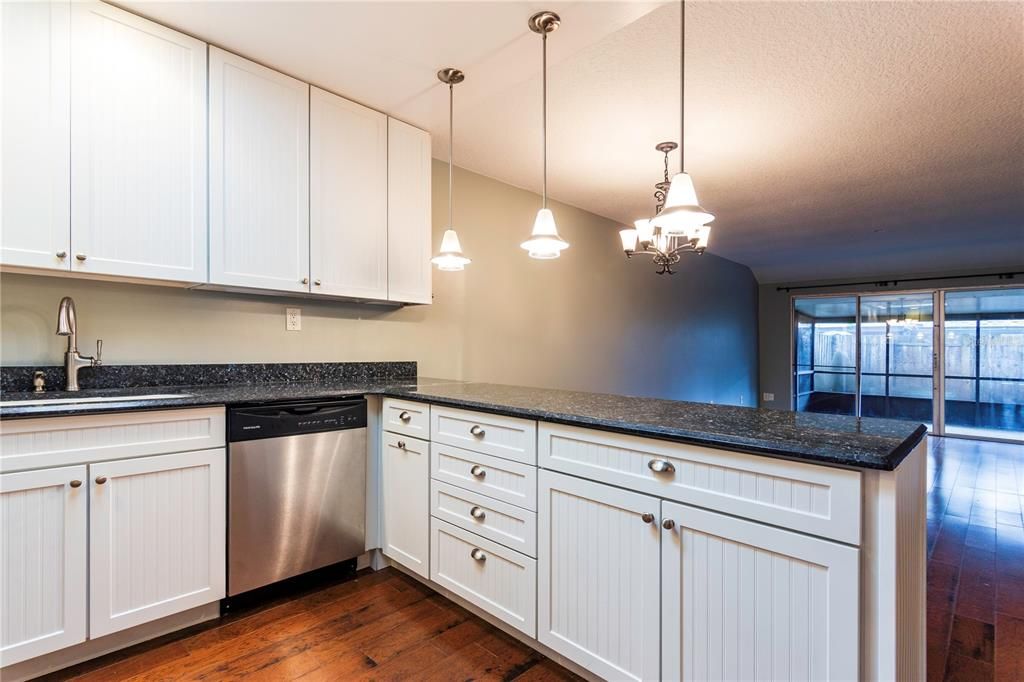 En Renta: $2,100 (3 camas, 2 baños, 1100 Pies cuadrados)