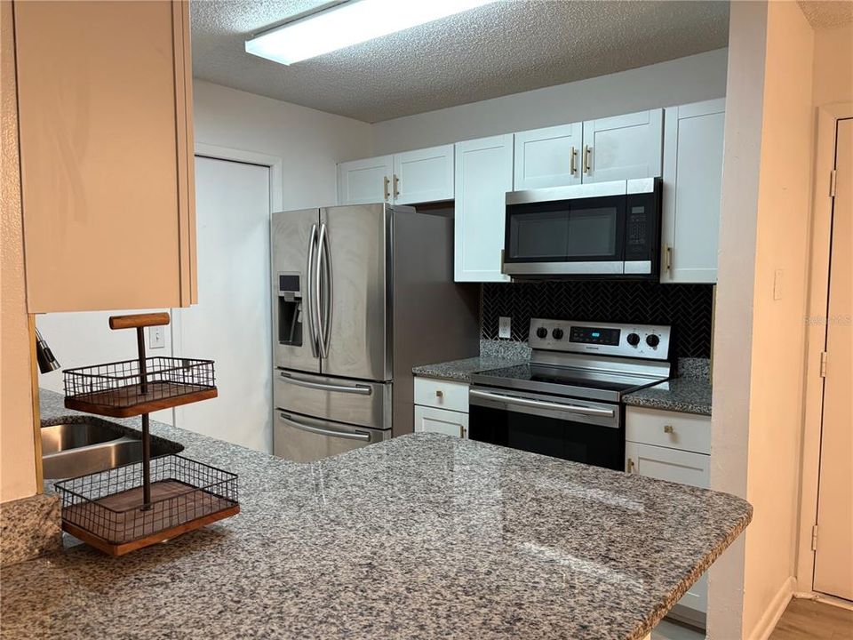 En Venta: $195,000 (2 camas, 2 baños, 1001 Pies cuadrados)