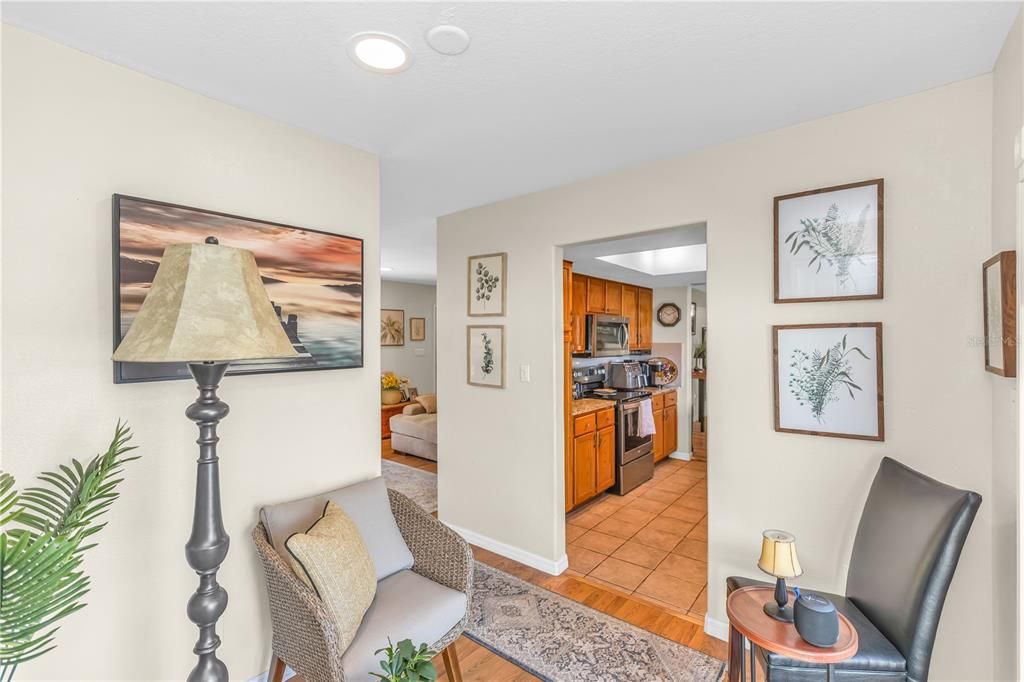 待售: $320,000 (3 贝兹, 2 浴室, 1544 平方英尺)