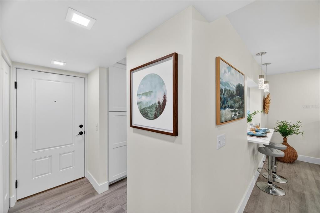 待售: $499,000 (2 贝兹, 2 浴室, 985 平方英尺)