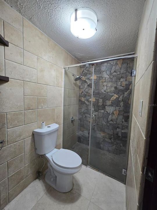 В аренду: $2,000 (3 спален, 2 ванн, 1341 Квадратных фут)