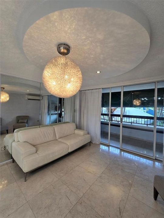 В аренду: $2,000 (3 спален, 2 ванн, 1341 Квадратных фут)