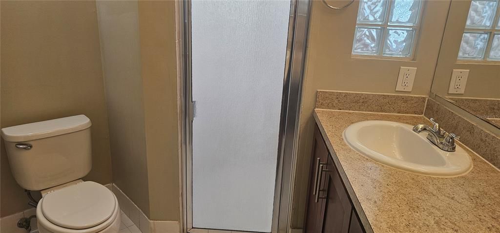 For Sale: $399,900 (3 beds, 2 baths, 1671 Square Feet)