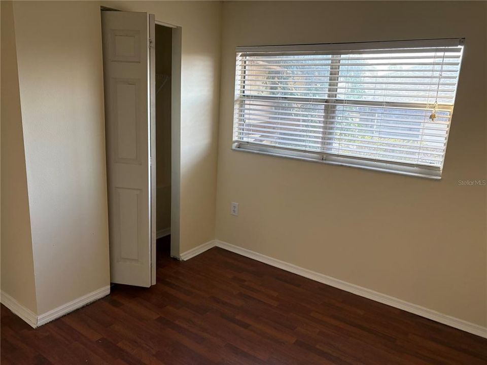 待售: $240,000 (3 贝兹, 2 浴室, 1356 平方英尺)