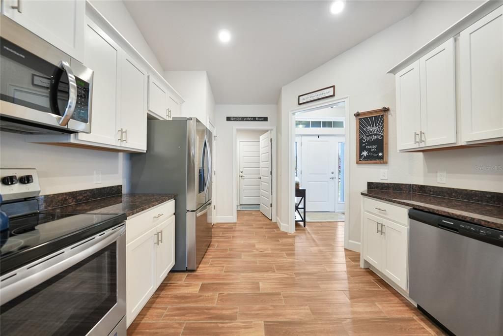 For Sale: $485,000 (4 beds, 2 baths, 1754 Square Feet)